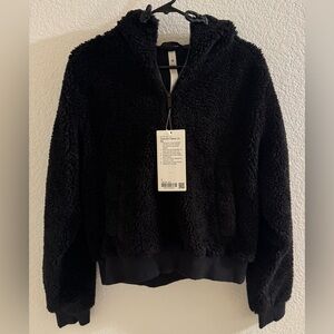 NWT Lululemon Textured Fleece Half-Zip-Size 8